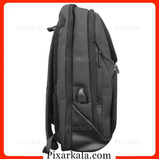 کیف کولی ادونچر Adventure مشکی با پورت USB، جا کارتی روی بند، پارچه آب‌گریز و بند اتصال به چمدان
