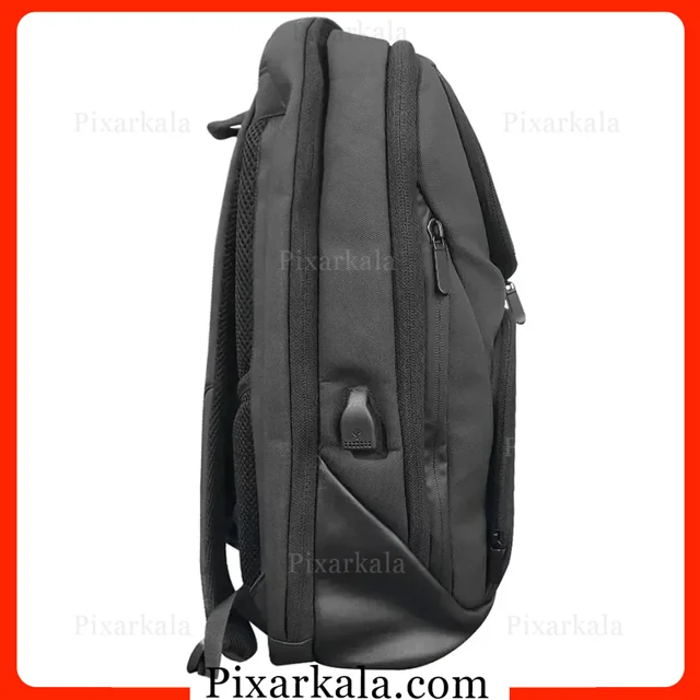 کیف کولی ادونچر Adventure مشکی با پورت USB، جا کارتی روی بند، پارچه آبگریز و بند اتصال به چمدان
