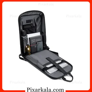 فضای داخلی باز شده آرکتیک هانتر B00451