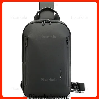نمای زاویه‌دار کیف رو دوشی مشکی بنج 3077