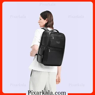 نمای کنار کوله دوربین بنج 6626 روی دوش