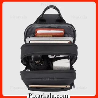 فضای داخلی منظم کیف رو دوشی بنج 77112