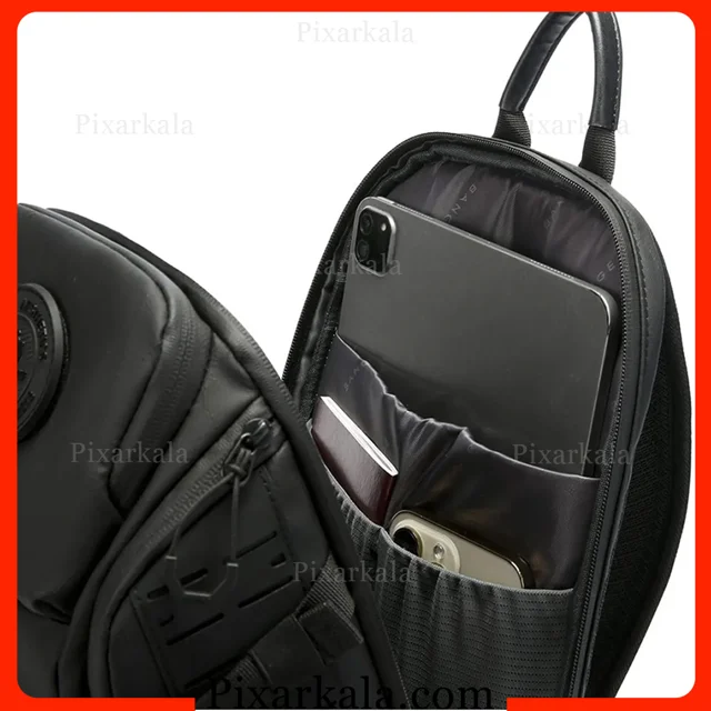 فضای داخلی و محفظههای کیف BANGE FW-231