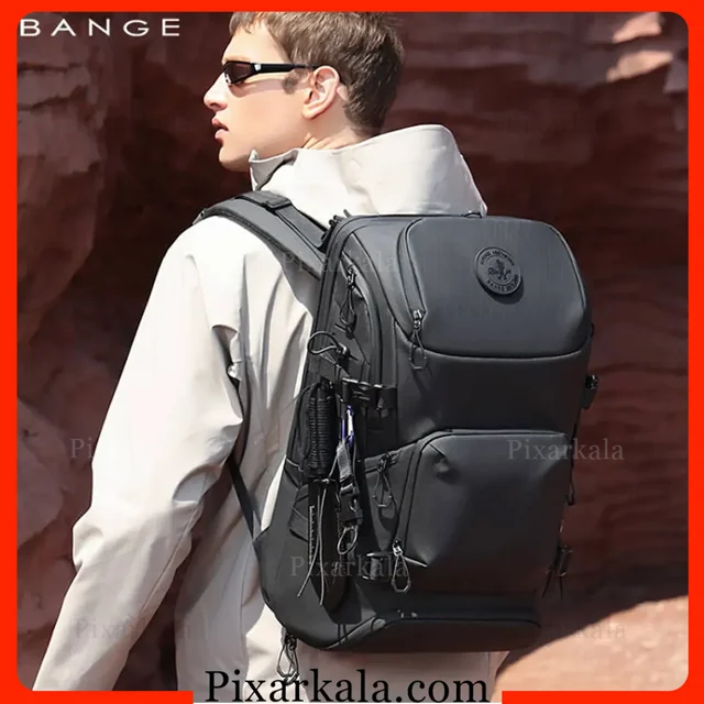 کولهپشتی بنج FW-229 روی پشت مدل در فضای بیرون