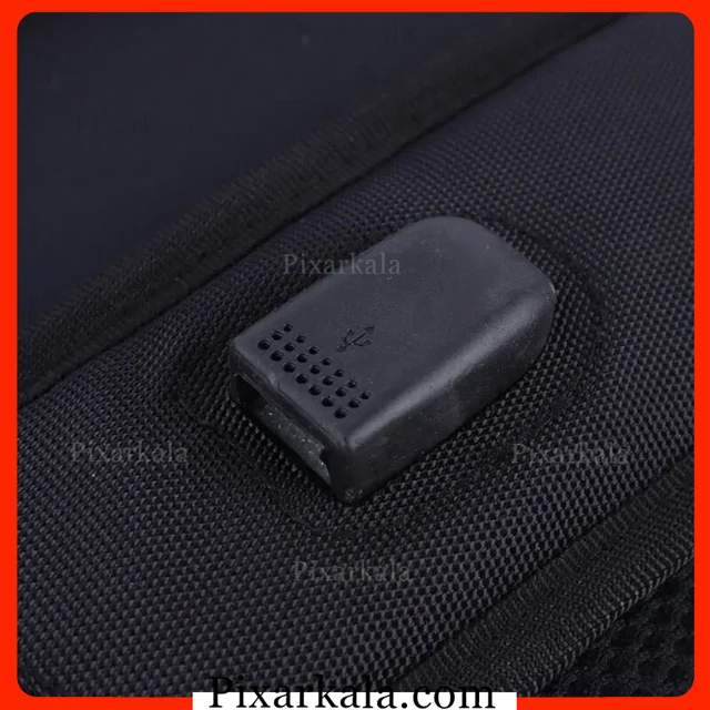 فضای داخلی و محفظه لپتاپ کوله پشتی Condotti 6068
