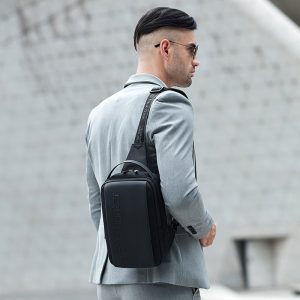 کیف کراس بادی آرکتیک هانتر کد XB00541