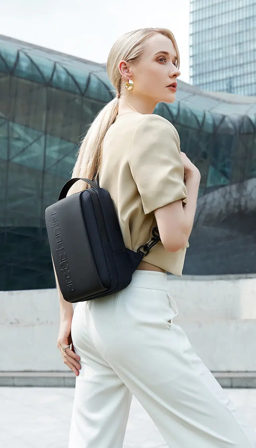 کیف کراس بادی آرکتیک هانتر کد XB00541