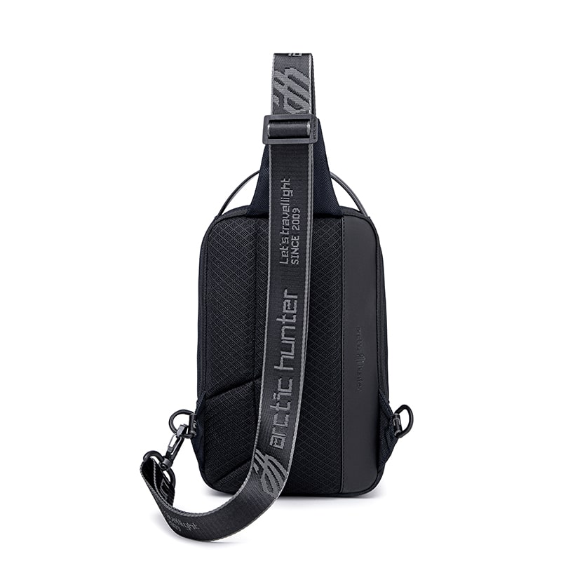 کیف کراس بادی آرکتیک هانتر کد XB00541