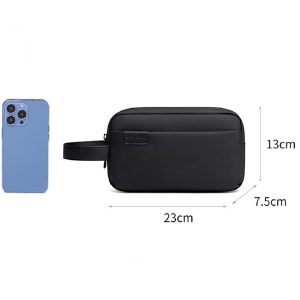 کیف پاسپورتی آرکتیک هانتر مدل K00580